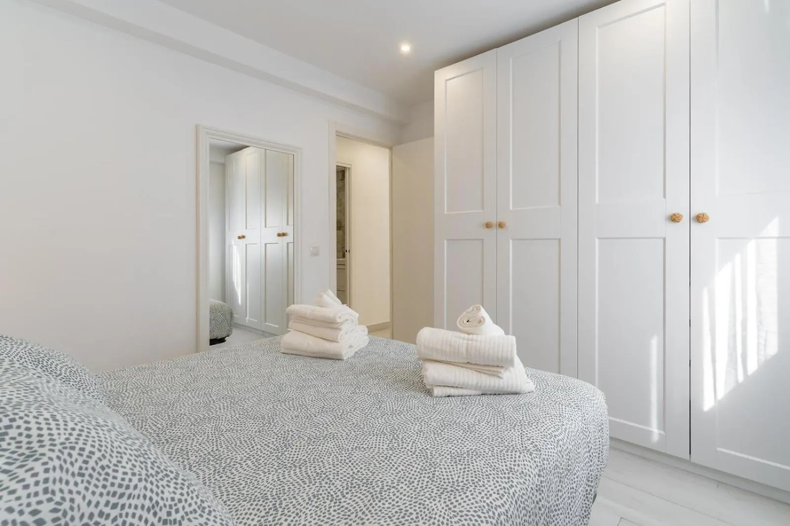 City Tourist Home Torremolinos Apartman